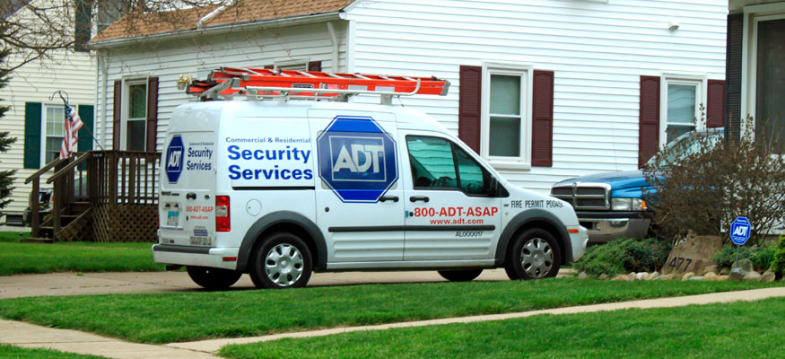 Крупнейшую охранную фирму судят за утечку видеозаписей из домов клиентов