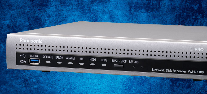 Сетевой видеорегистратор Panasonic с четырьмя PoE-портами