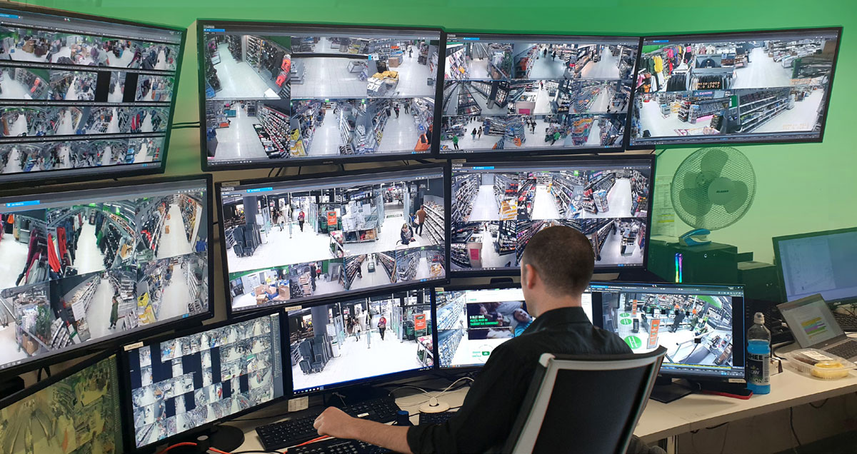 Гибридная система видеонаблюдения: как финская торговая сеть Prisma усилила безопасность и контроль с помощью IDIS